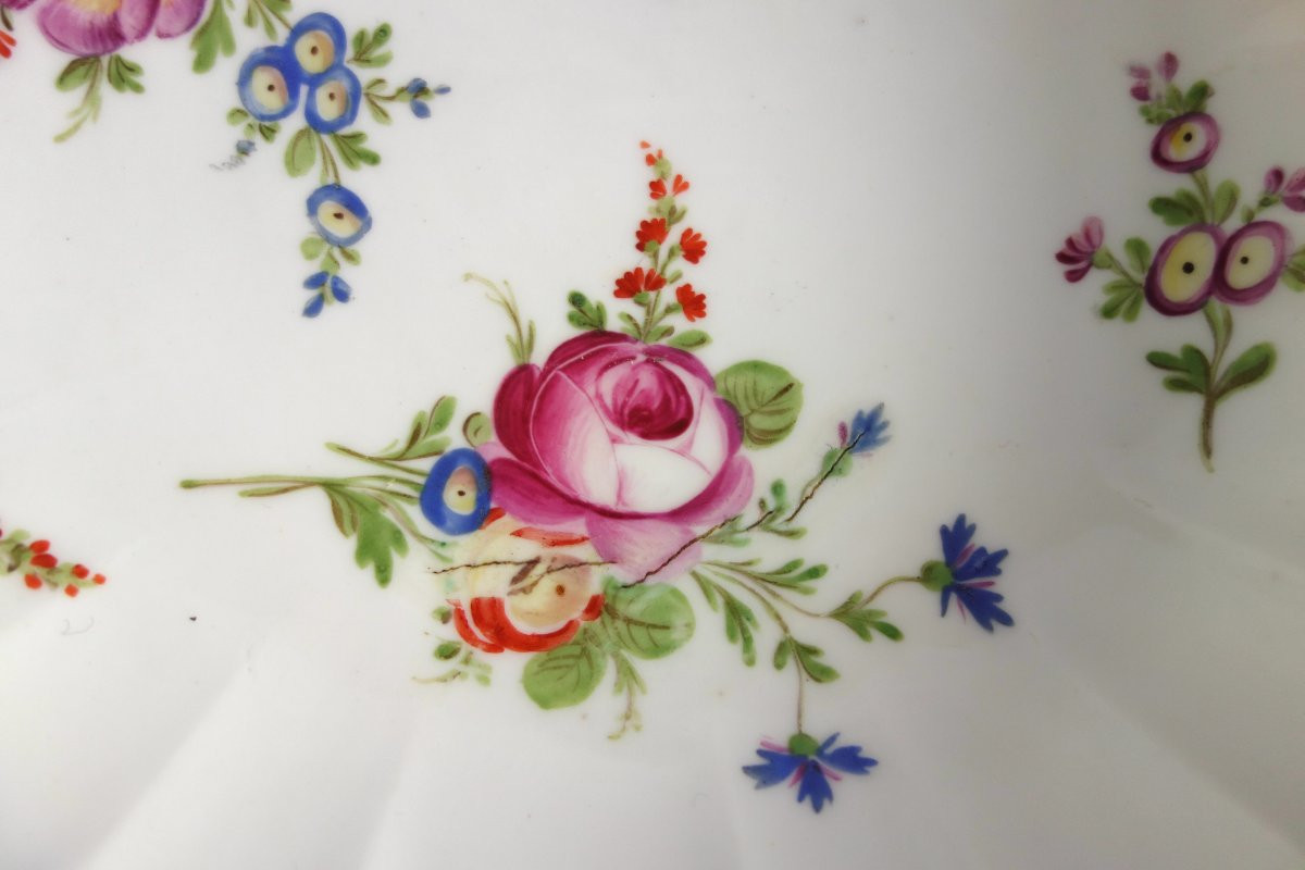 Coupe compotier en porcelaine d'époque Louis XVI attribuée à la Manufacture du duc d'Angoulême-photo-2