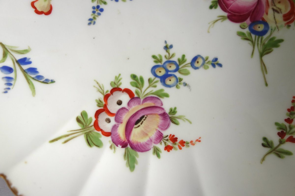Coupe compotier en porcelaine d'époque Louis XVI attribuée à la Manufacture du duc d'Angoulême-photo-3