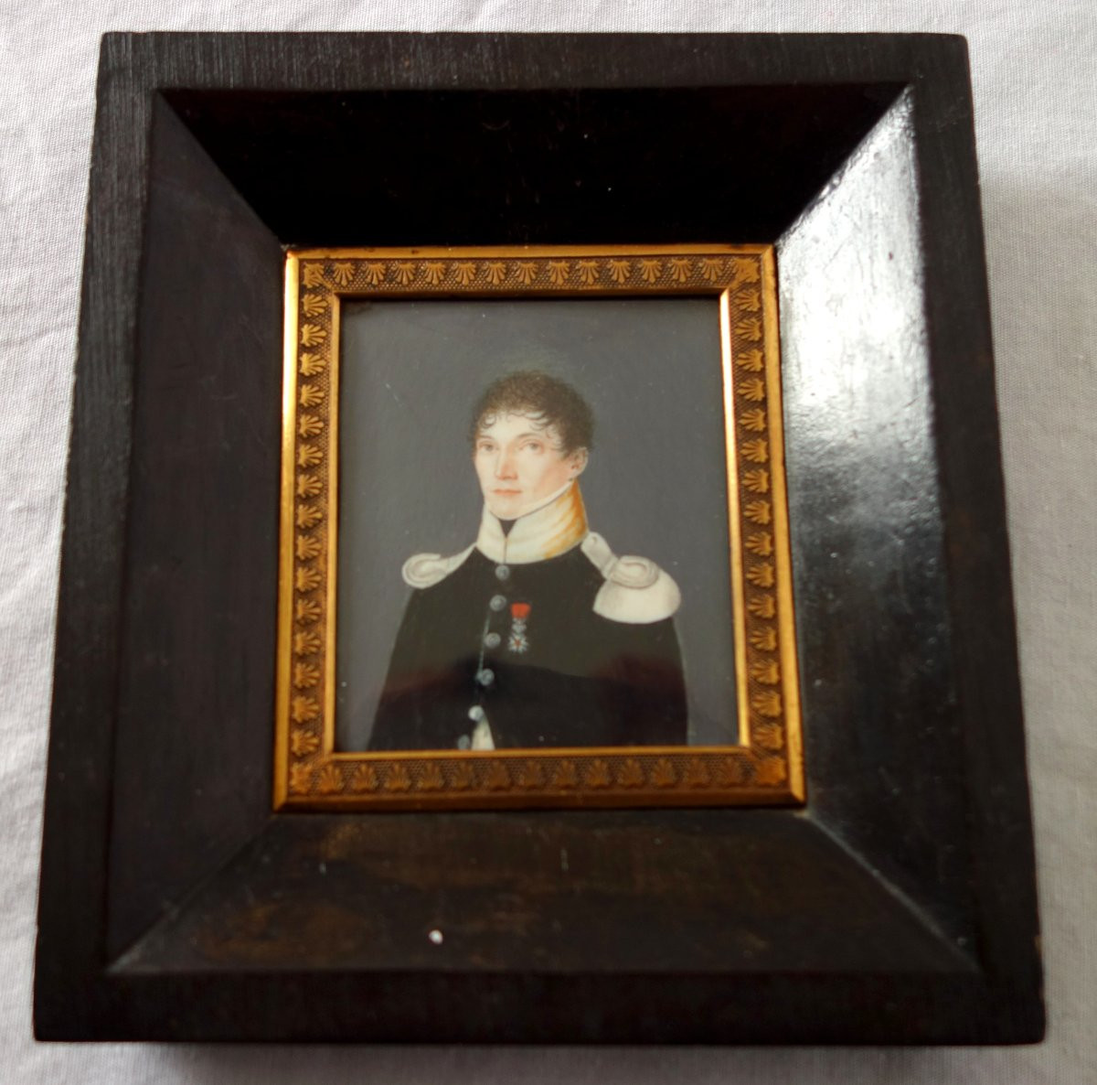 Miniature Portrait Of A Chasseur à Pieds Officer, First Empire Period-photo-1