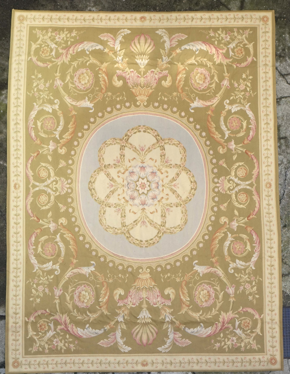 Tapis d'Aubusson de style Empire Restauration, époque XIXe  - 372cm x 265cm