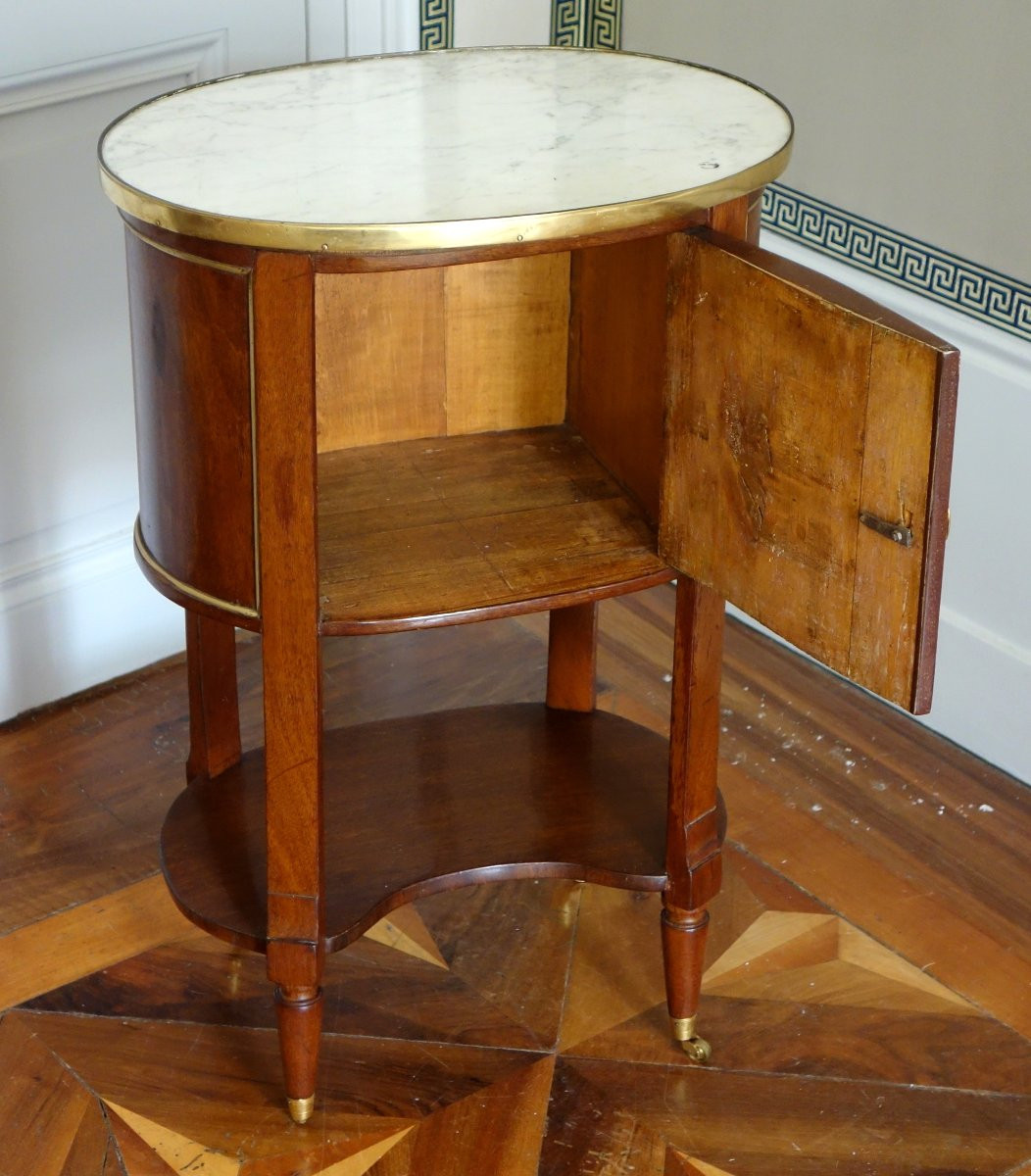   Louis XVI Period Mahogany Coffee Table Or Bedside Table, Late 18th - Early 19th Century-photo-2