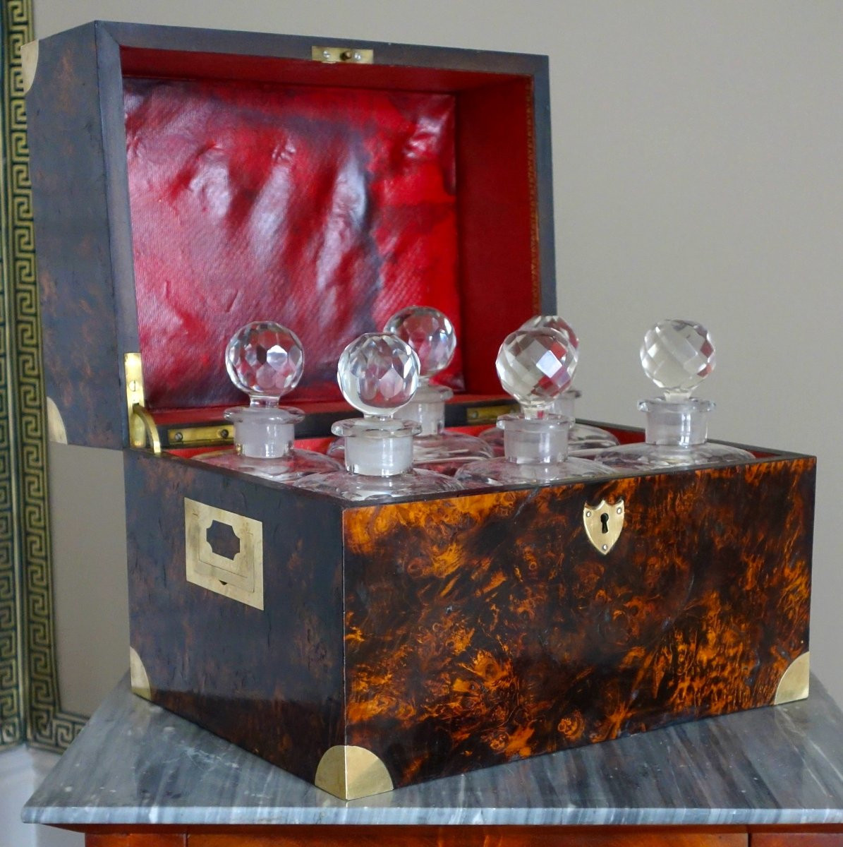 Empire Period Liqueur Cellar In Creusot Crystal And Burl Walnut-photo-4