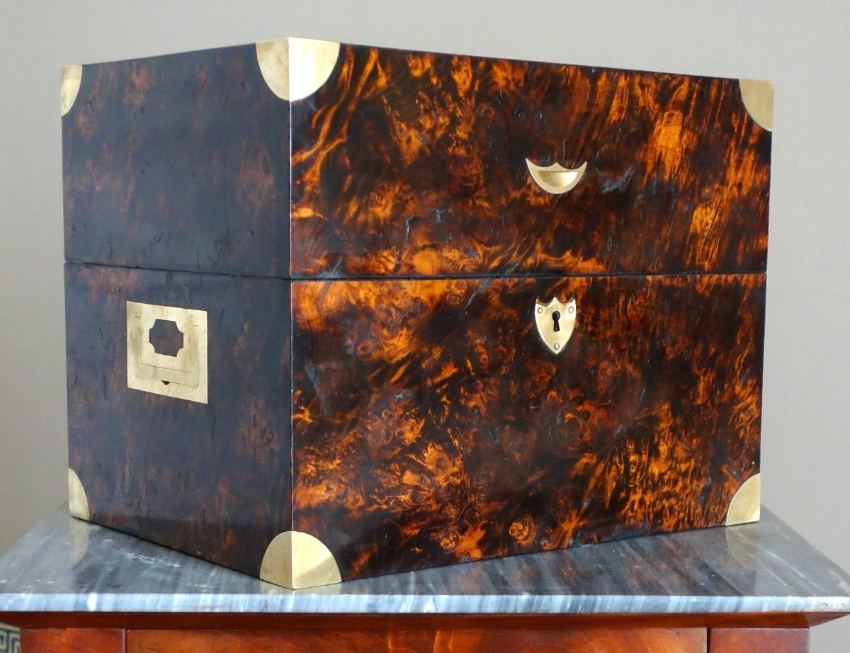 Empire Period Liqueur Cellar In Creusot Crystal And Burl Walnut-photo-1