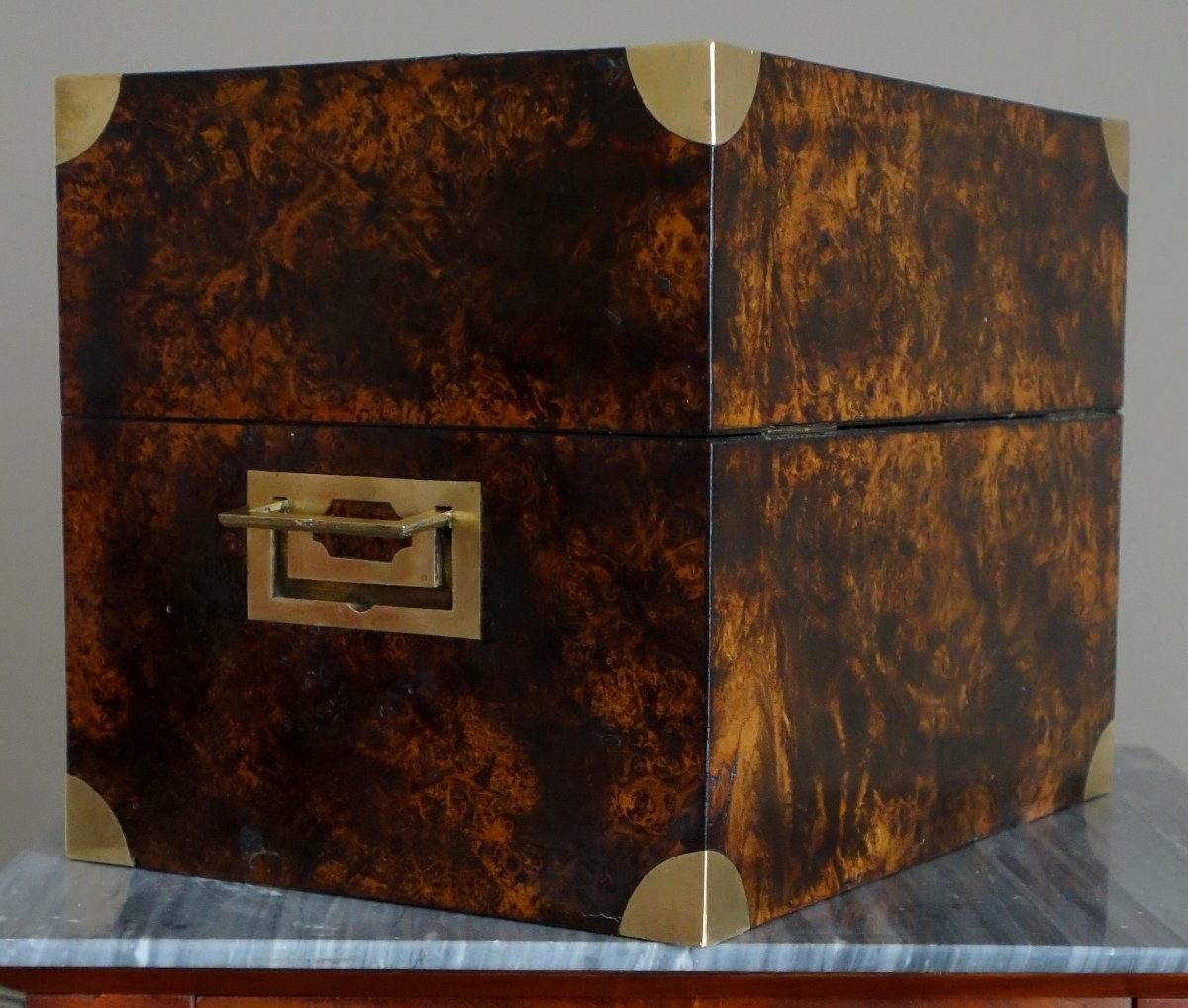 Empire Period Liqueur Cellar In Creusot Crystal And Burl Walnut-photo-3
