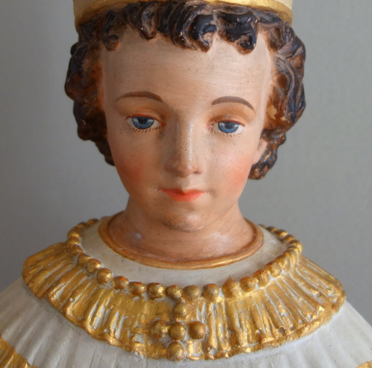 Large Devotional Statue Or Chapel: The Infant Jesus Of Prague - Gilded Polychrome Plaster-photo-4