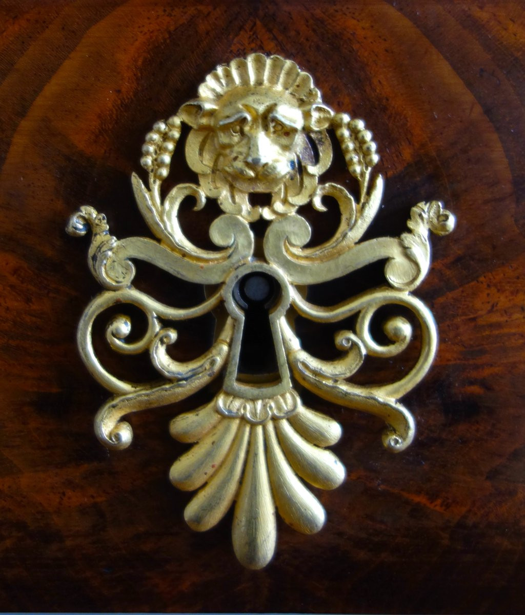 Bureau de milieu table à écrire cartonnier d'époque Empire en acajou et bronze doré-photo-4