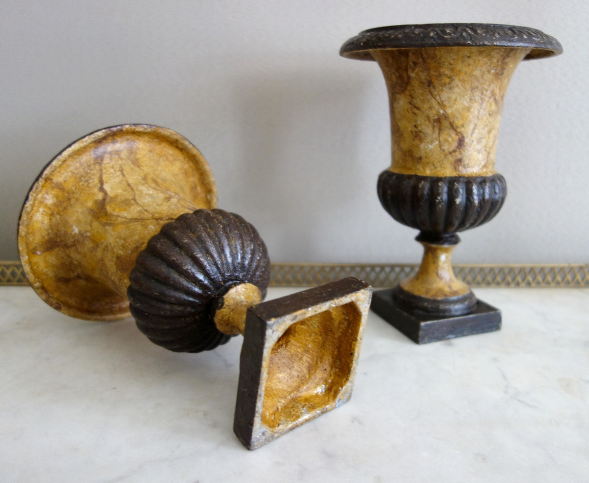 Pair Of Medicis Ornamental Cast Iron Vases Painted In Faux Marble, 19th Century - 19.5cm-photo-4