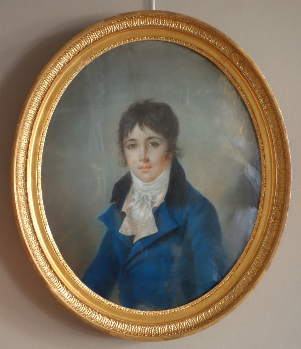 Ecole Française du début 19e siècle, portrait pastel d'un jeune aristocrate sous l'Empire