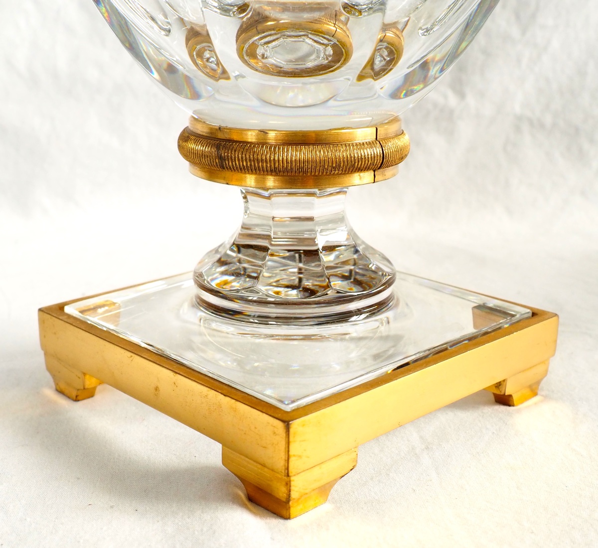 Baccarat: Tall Crystal And Gilt Bronze Vase - Malmaison Model-photo-4