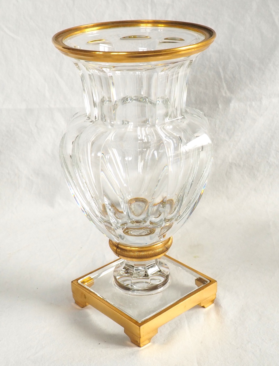 Baccarat: Tall Crystal And Gilt Bronze Vase - Malmaison Model-photo-2