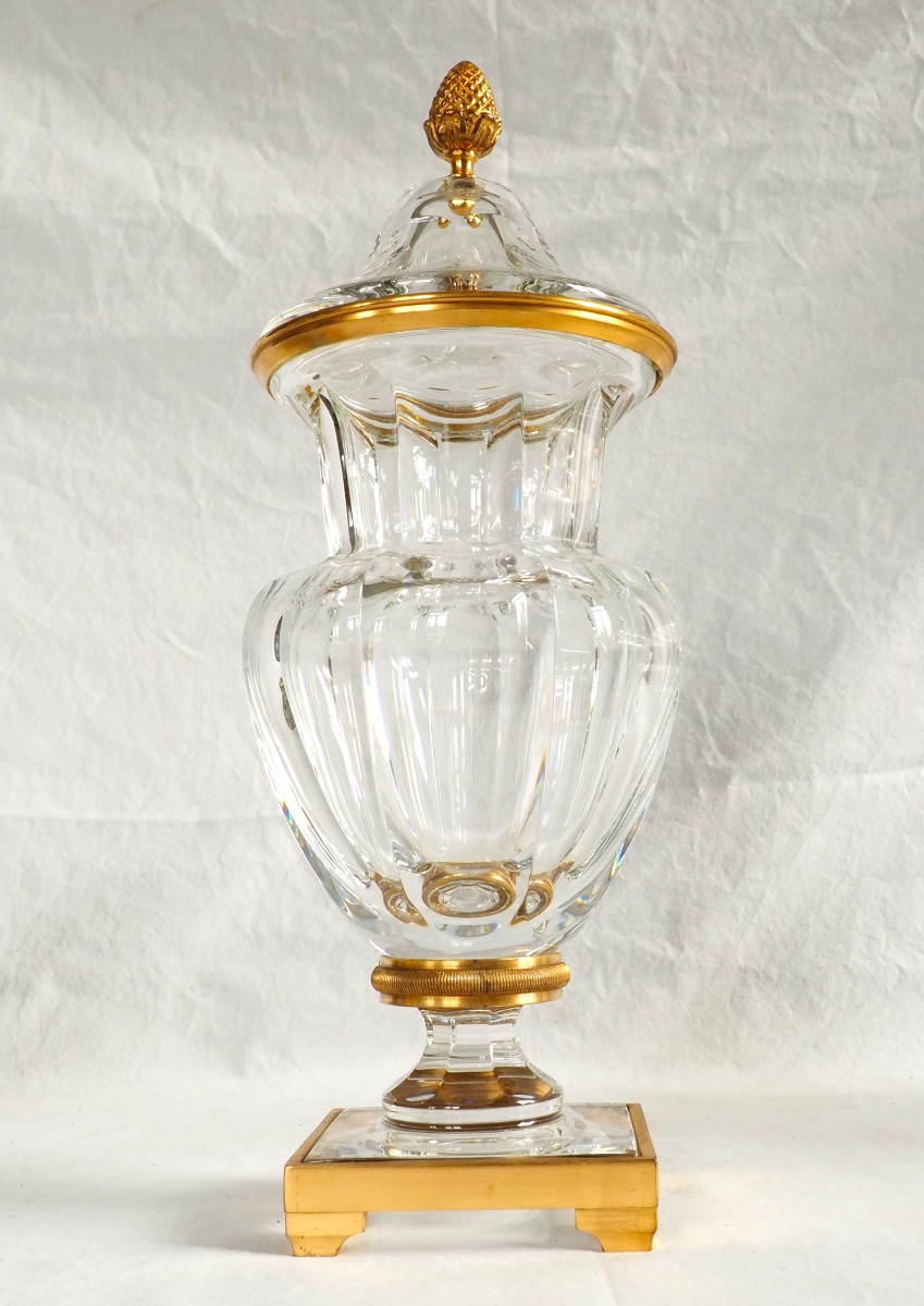 Baccarat: Tall Crystal And Gilt Bronze Vase - Malmaison Model-photo-3