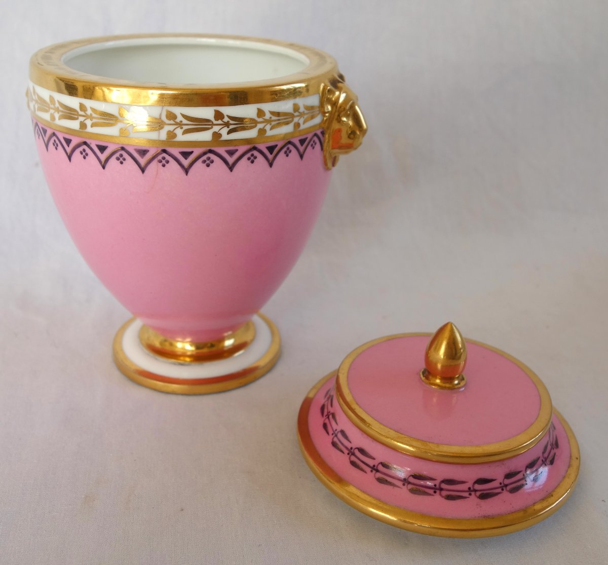 Manufacture Royale de Sèvres 1821 : Sucrier en porcelaine à décor Egyptien-photo-2