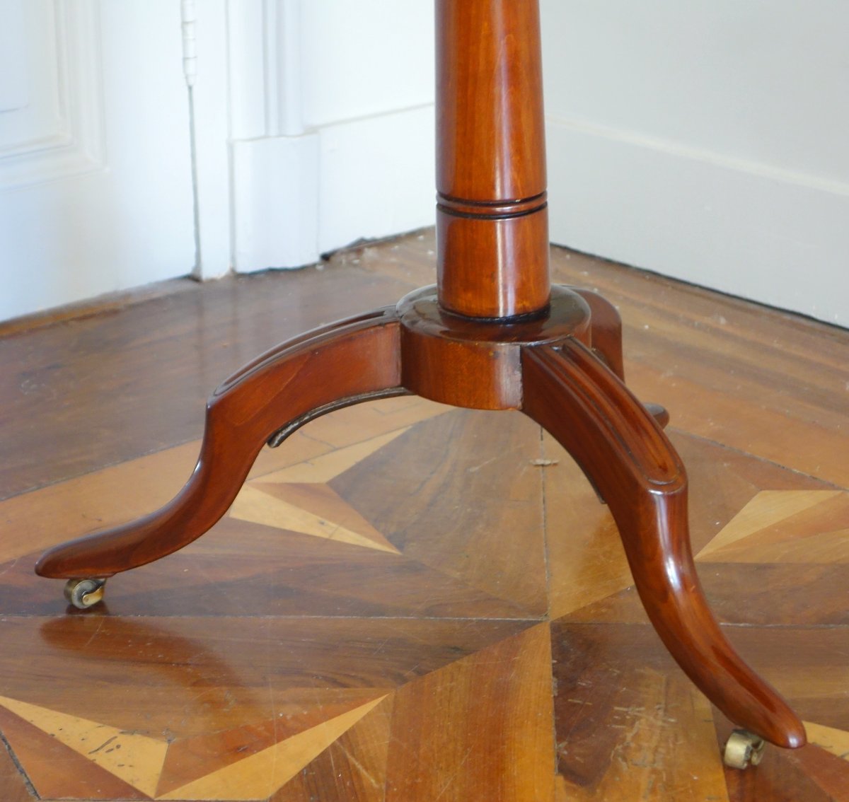 Louis XVI-era Tilting Side Table Made Of Solid Mahogany And Marble-photo-3