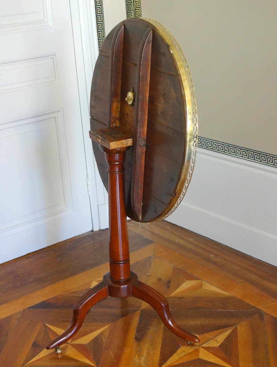 Louis XVI-era Tilting Side Table Made Of Solid Mahogany And Marble-photo-3