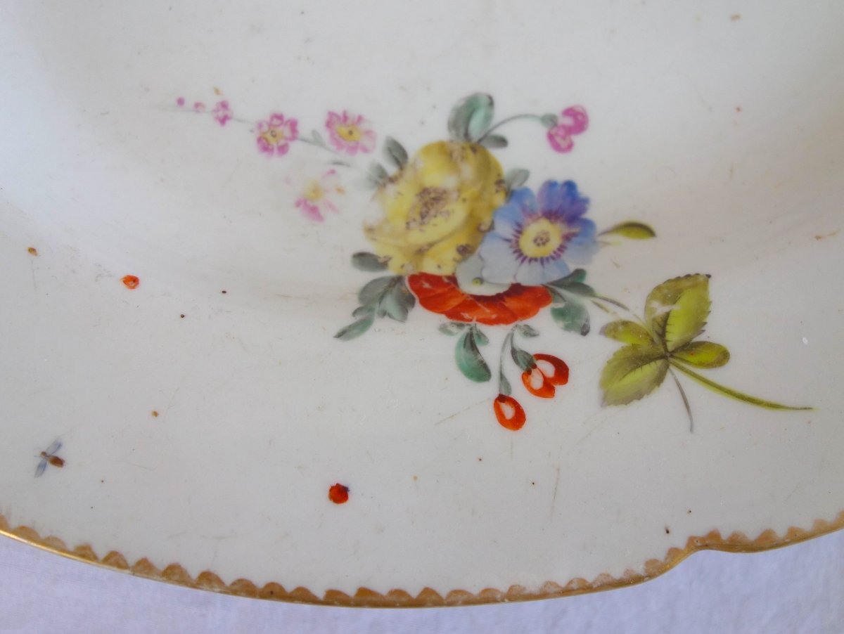 An 18th-century Paris Porcelain Serving Dish, Attributed To The Locré Manufactory-photo-4