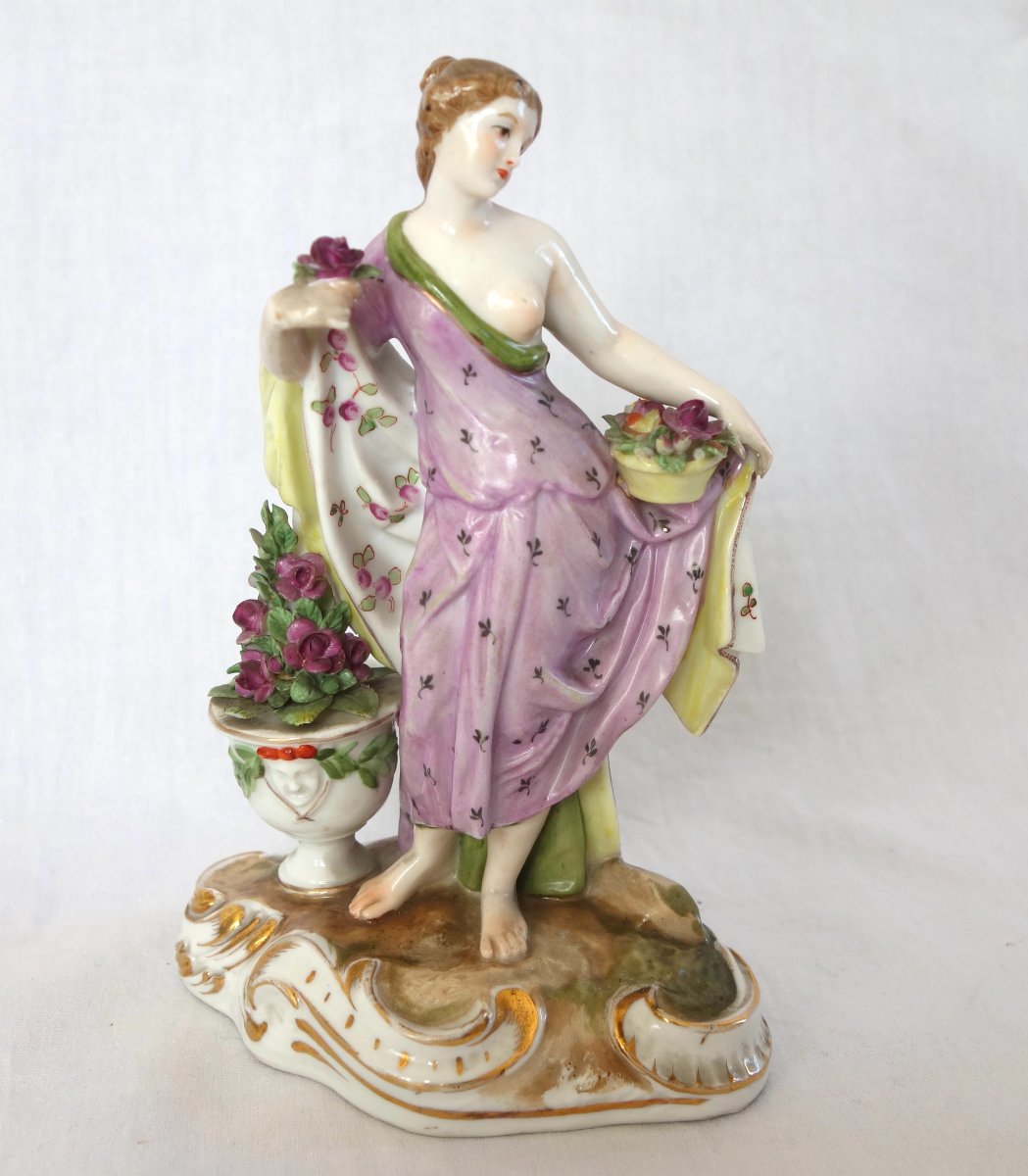 Meissen - Polychrome Porcelain Figurine - Flora Or Spring-photo-2