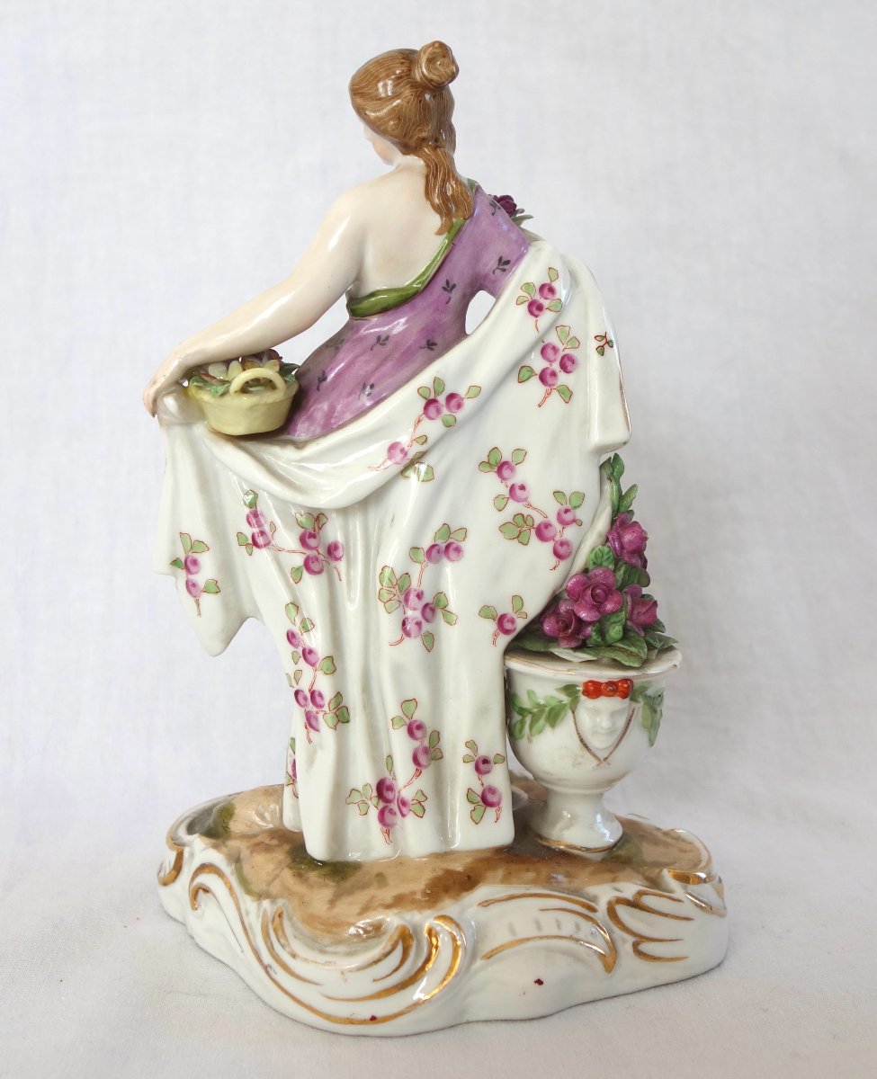 Meissen - Polychrome Porcelain Figurine - Flora Or Spring-photo-4