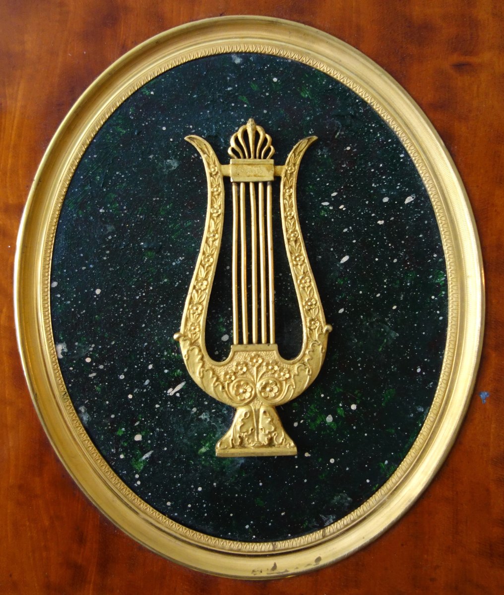 Grande miniature Empire en bronze ciselé et doré au mercure, cadre en citronnier : 29x24cm-photo-3