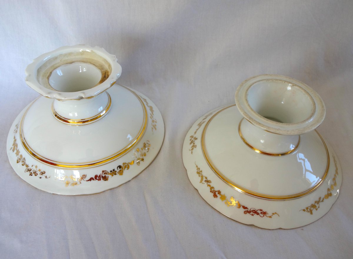   Service à dessert : 12 assiettes et 4 plats en porcelaine de Paris à décor fleuri - vers 1840-photo-7