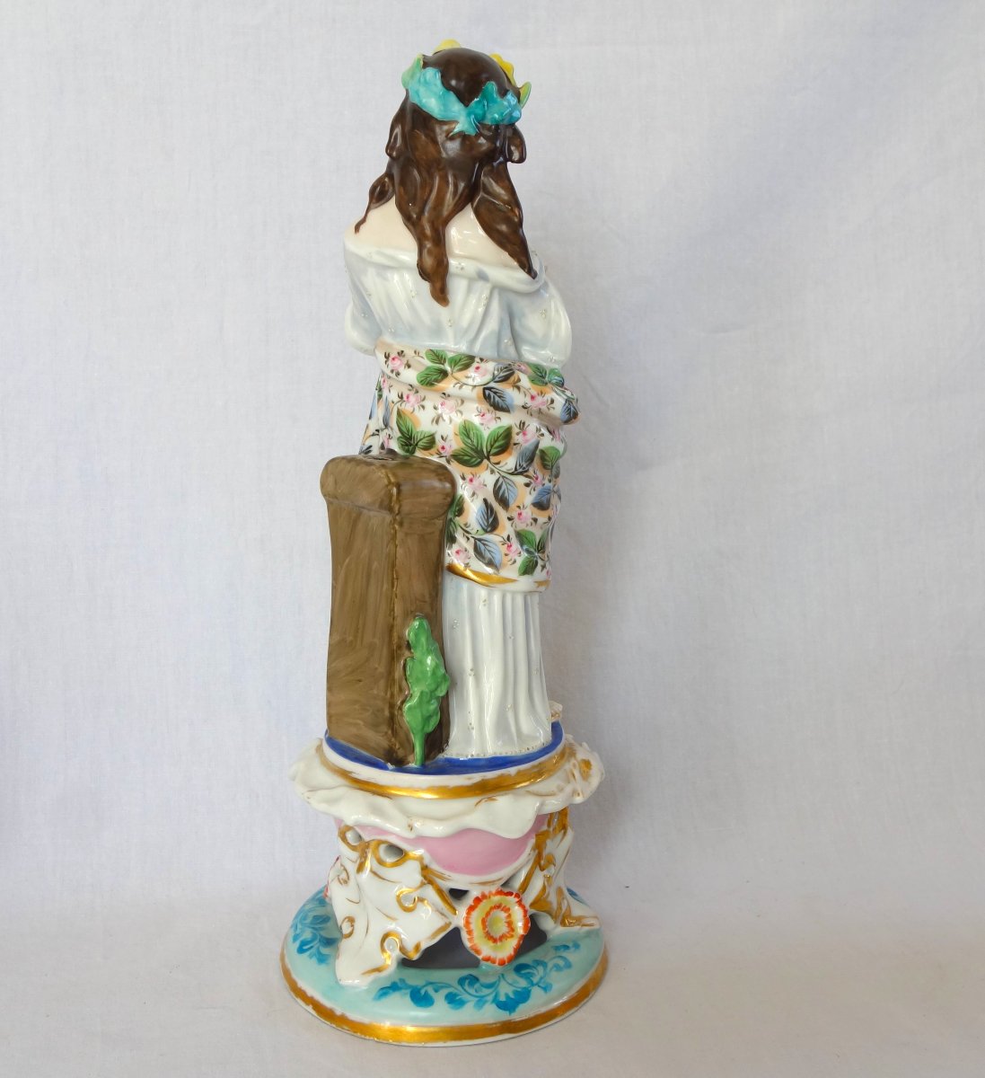 Paire de grandes statues Flore et Bachus en porcelaine de Paris polychrome et or - circa 1840-photo-4