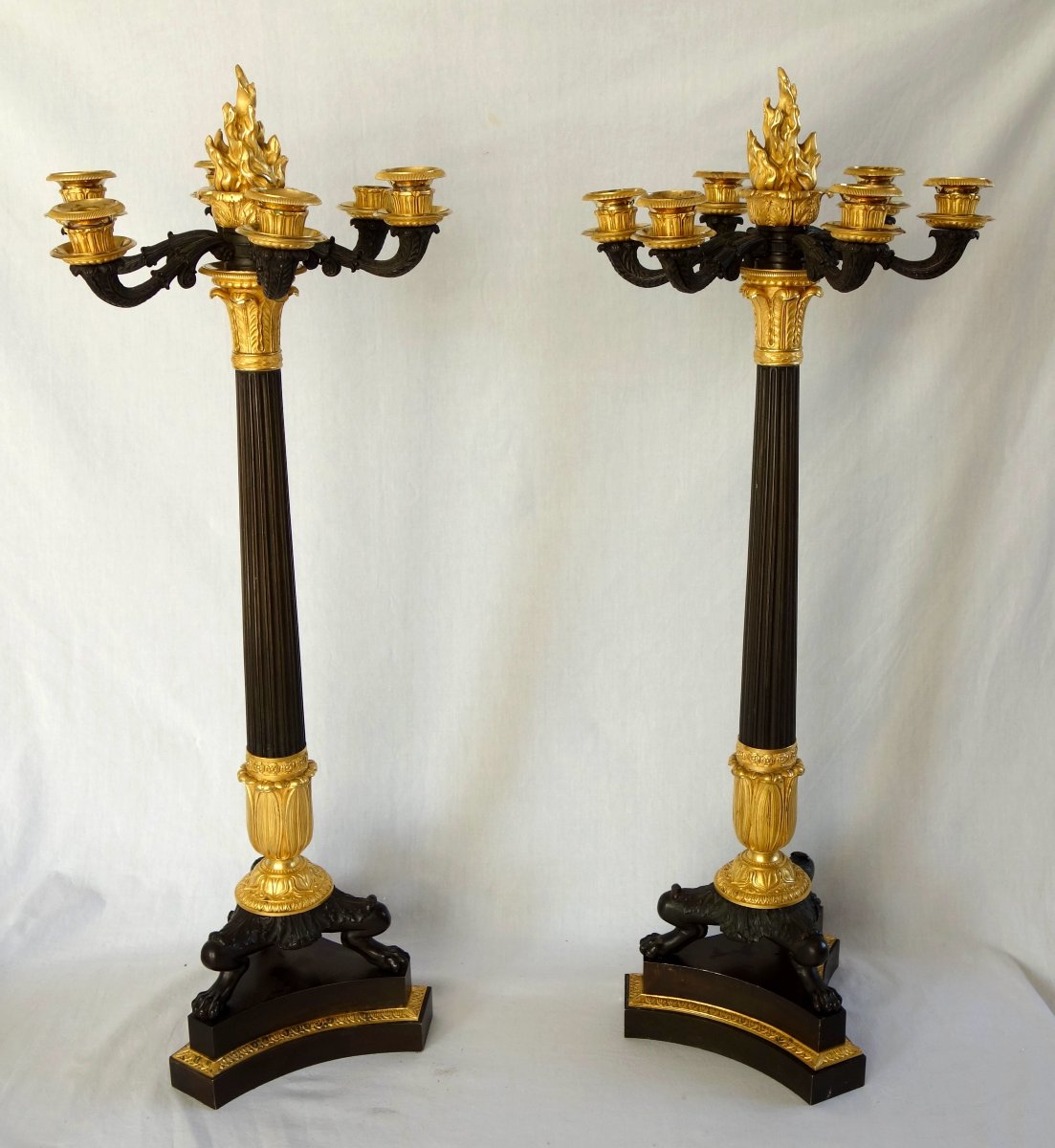 Pair Of Large 6-light Candelabras In Patinated And Mercury-gilded Bronze From The Empire And Restoration Periods-photo-3