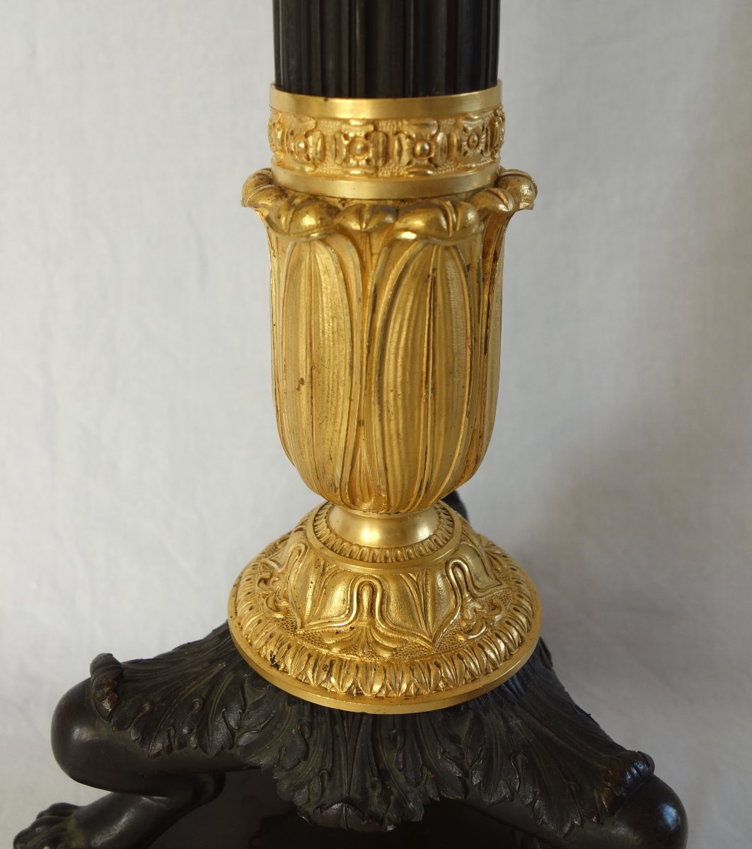 Pair Of Large 6-light Candelabras In Patinated And Mercury-gilded Bronze From The Empire And Restoration Periods-photo-2