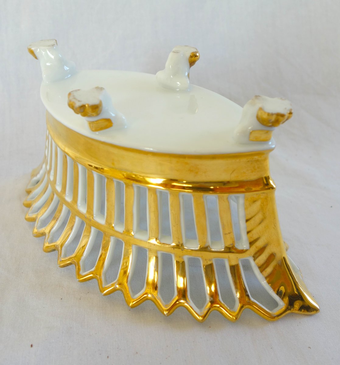 Openwork, Teardrop-shaped Bowl, Paris Porcelain Gilded With Gold, Empire/restoration Period-photo-3