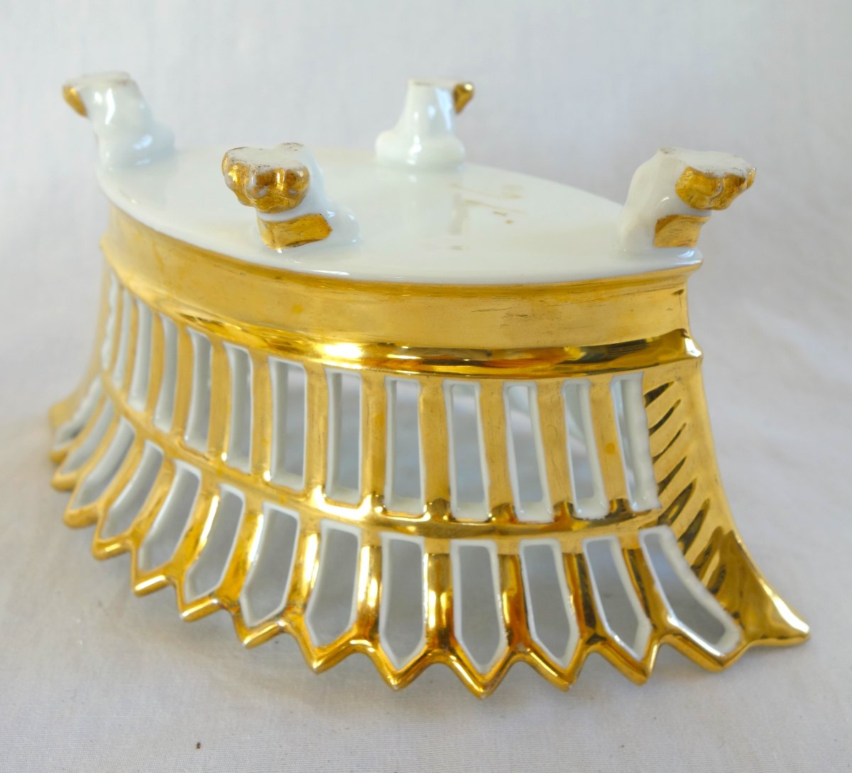 Openwork, Teardrop-shaped Bowl, Paris Porcelain Gilded With Gold, Empire/restoration Period-photo-6