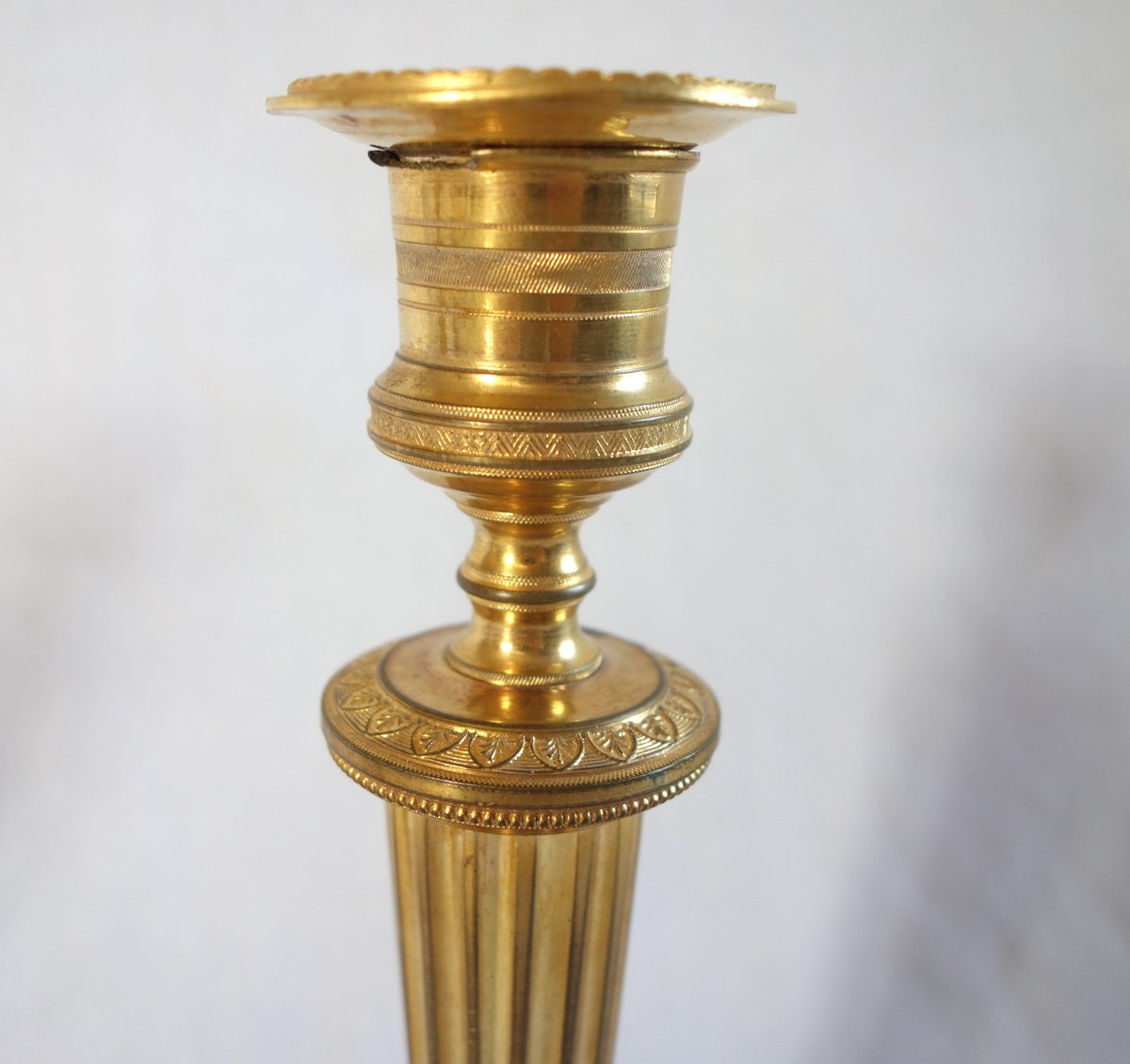 Pair Of Louis XVI Empire-style Candlesticks, Circa 1800, Made Of Chiseled Bronze Gilded With Fine Gold—19 Cm-photo-1
