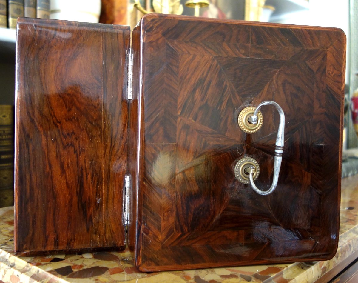 Coffret de voyage d'époque Louis XV en marqueterie de bois de violette - Croix de Malte-photo-6