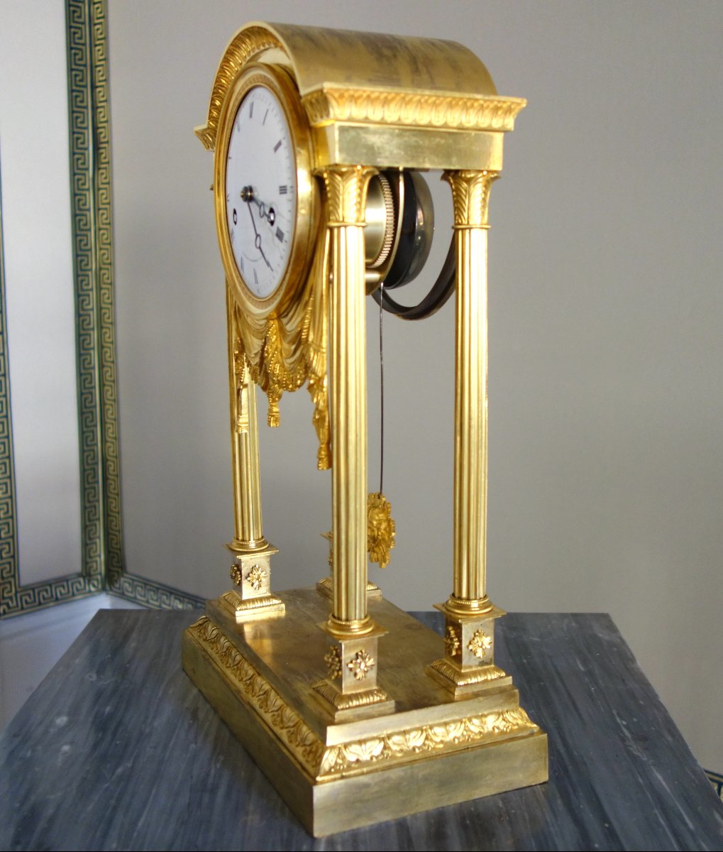 Pendule Forme Architecturale en bronze doré au mercure par Bachelard à Paris - époque Empire-photo-4