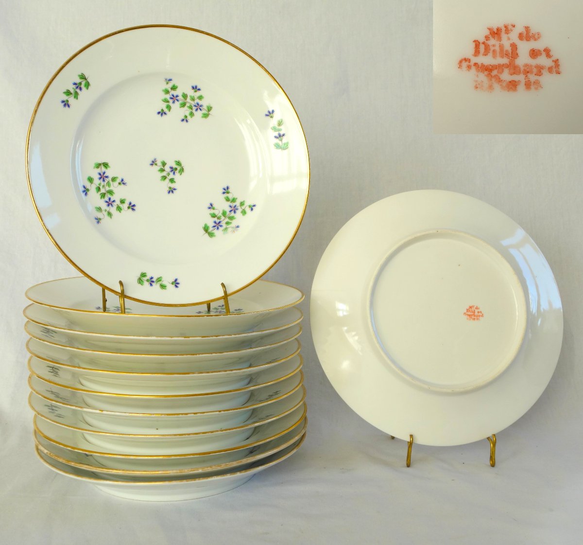 Dihl & Guerhard Manufactory—set Of 12 Dinner Plates Featuring Barbel—signed