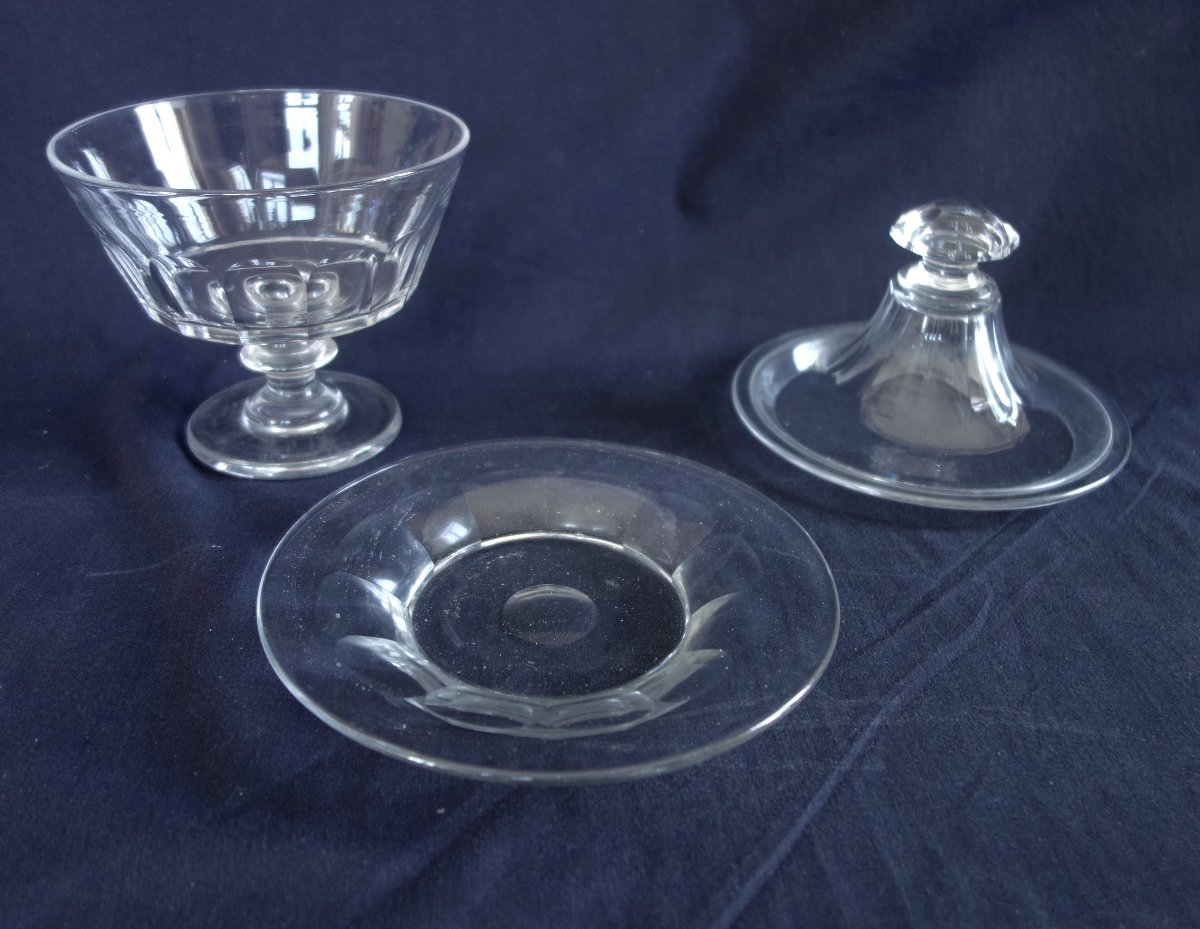 Baccarat - Saint Louis: Caton-style Cut Crystal Candy Dish - Circa 1840–50-photo-1