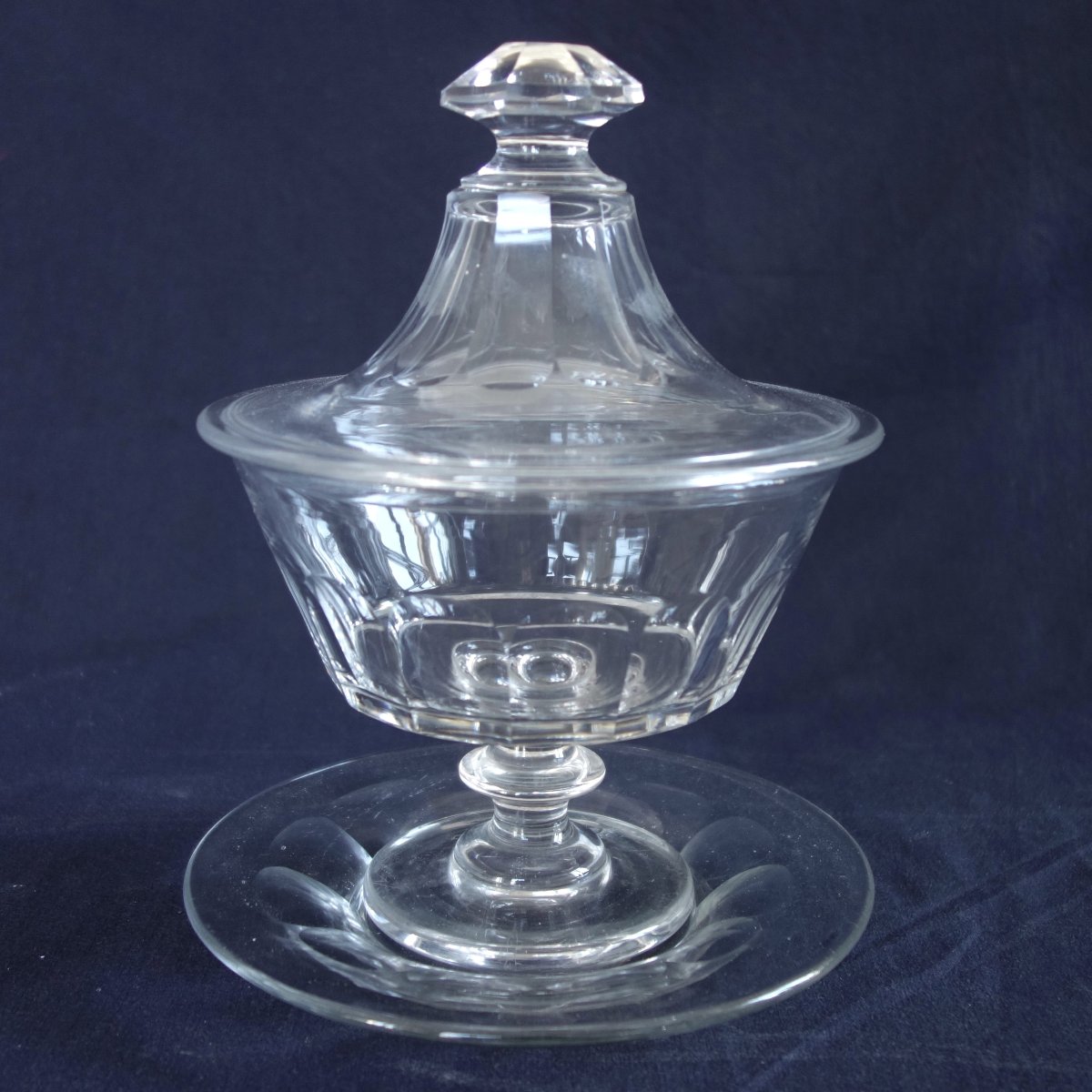 Baccarat - Saint Louis: Caton-style Cut Crystal Candy Dish - Circa 1840–50