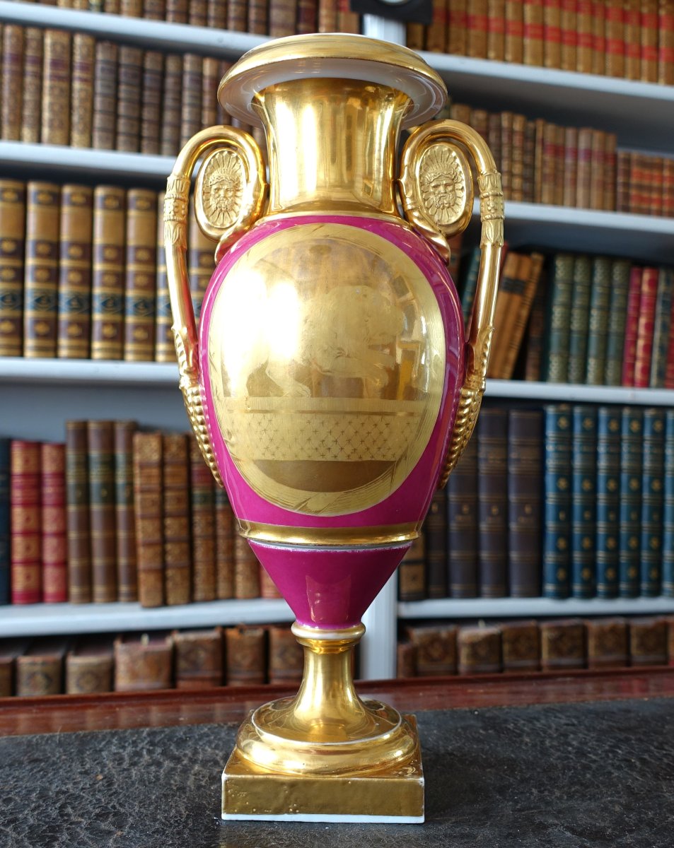 Ornamental Vase Made Of Gilded And Polychrome Parisian Porcelain  - Empire And Restoration Periods