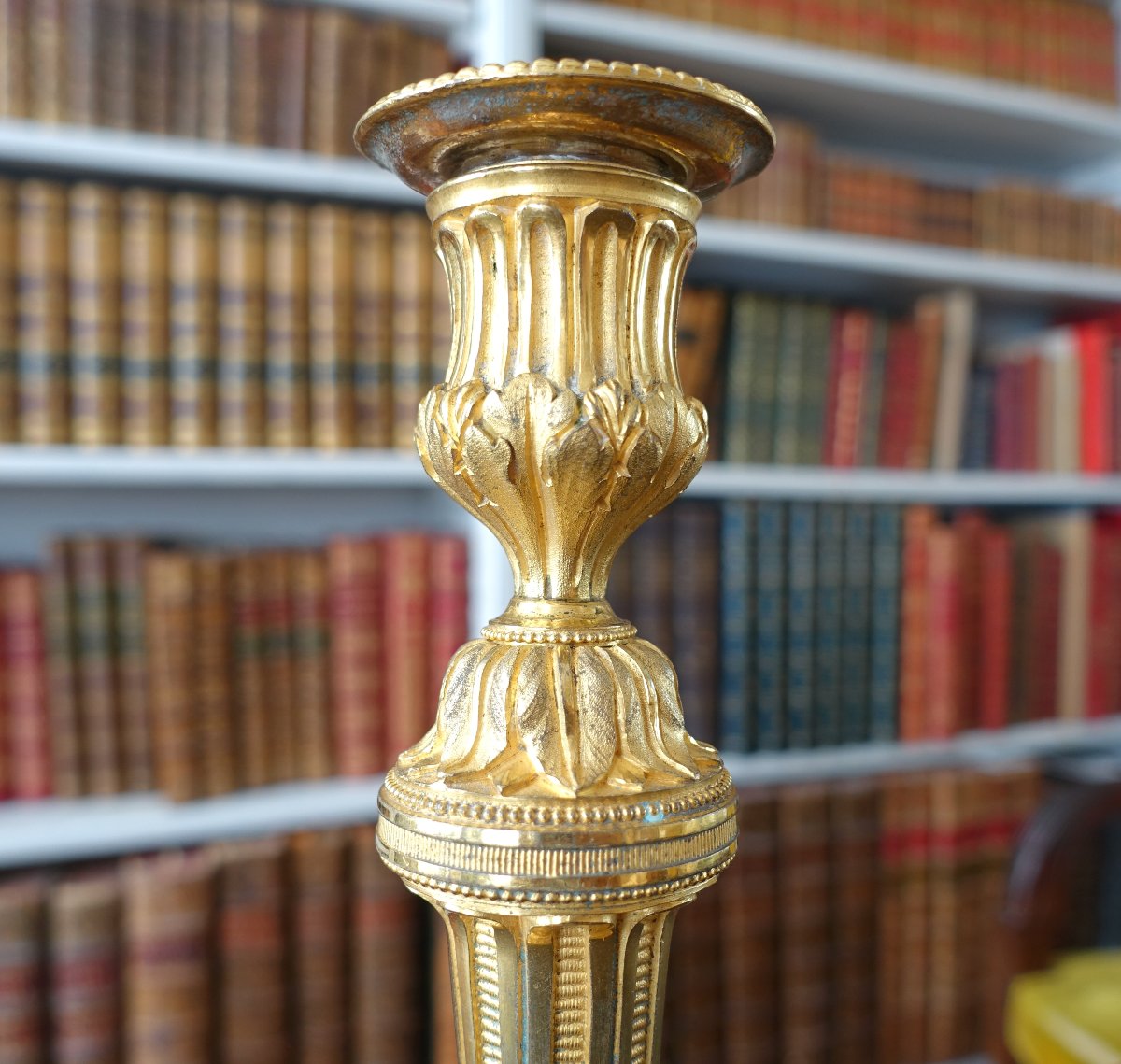 Feuchère: Antique Louis XVI-era Candlestick In Chiseled And Gilded Bronze, Used As A Lamp: Fontainebleau-photo-1