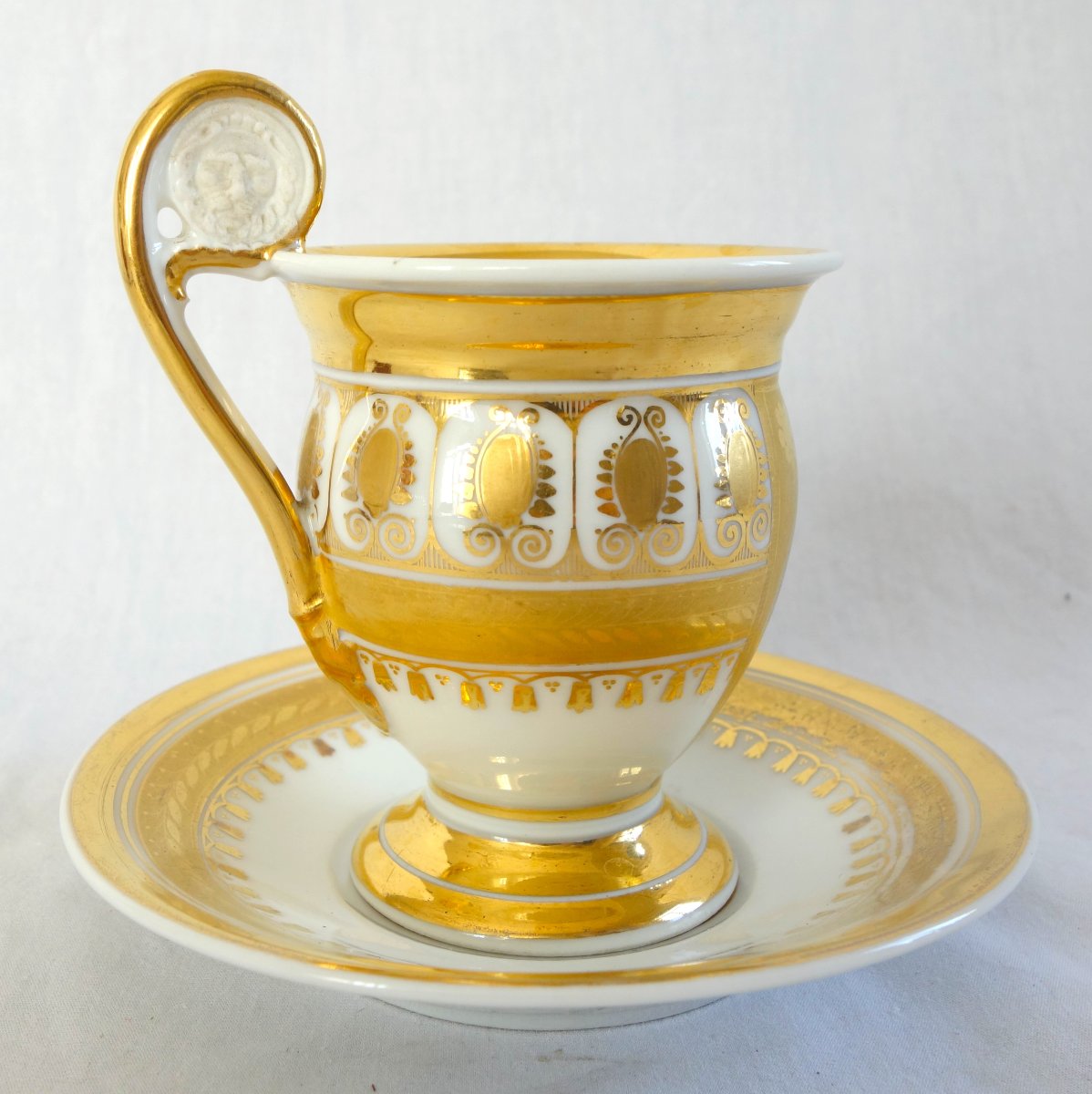 Oval Paris Porcelain Coffee Cup With Rich Floral And Gold Decoration From The Charles X Period—1820-photo-1