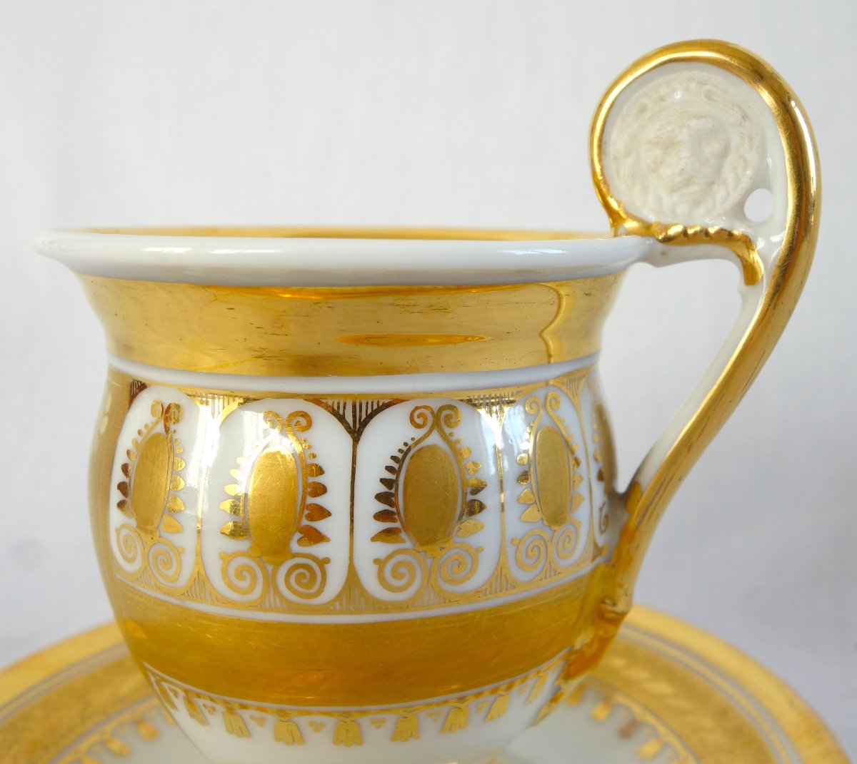 Oval Paris Porcelain Coffee Cup With Rich Floral And Gold Decoration From The Charles X Period—1820-photo-4
