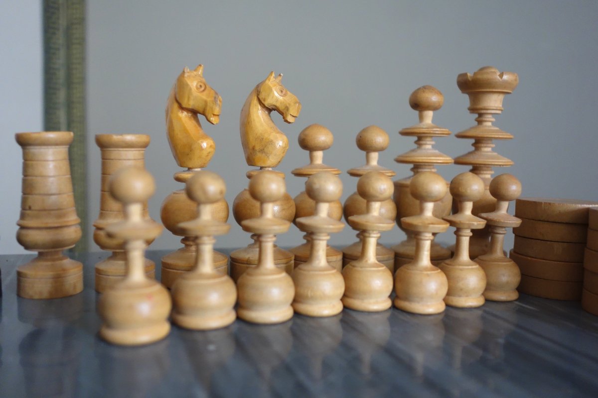 Jeu d'echecs d'époque début 19e en buis tourné et sculpté - idéal complément table tric trac -photo-2