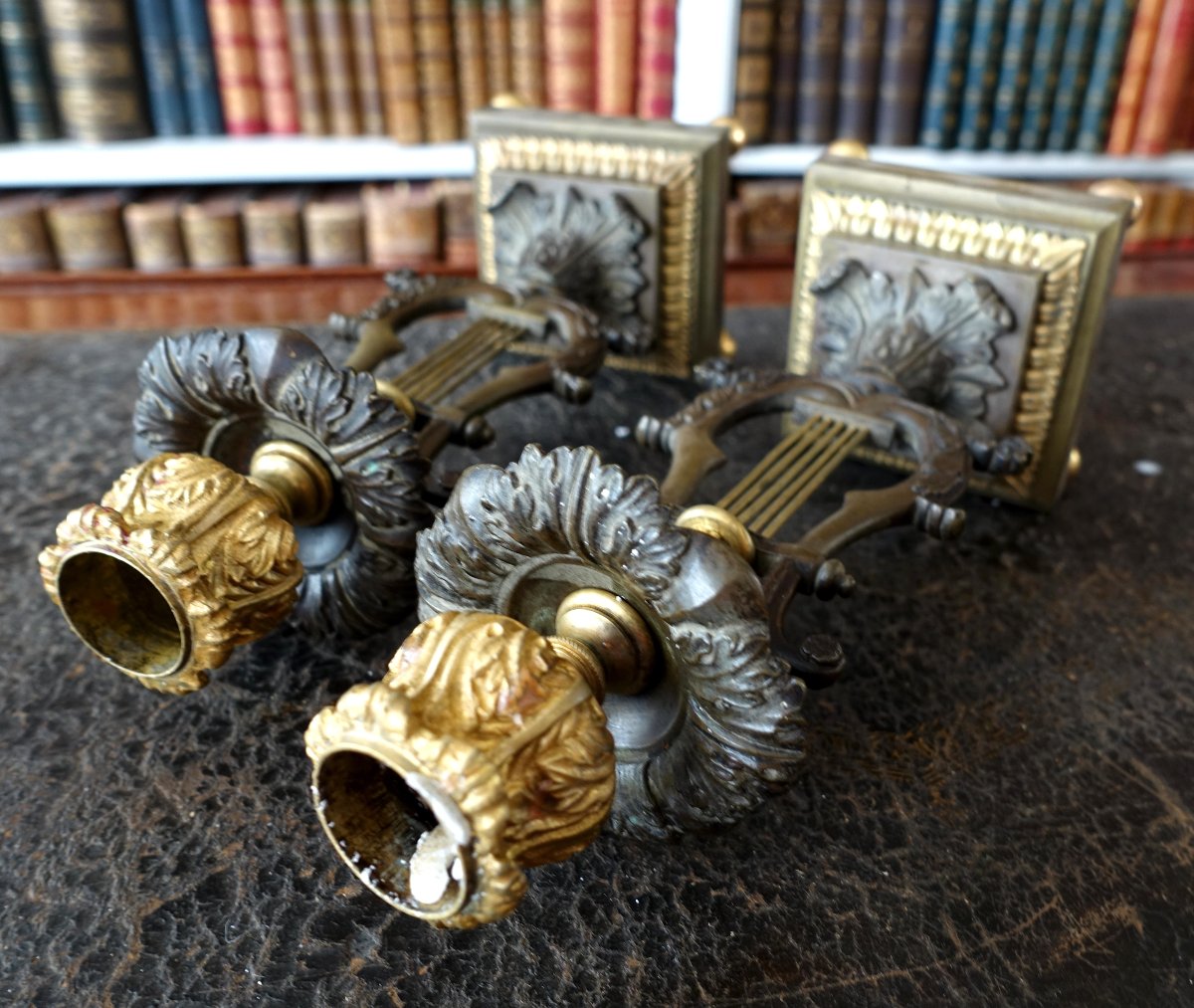 Pair Of Period "lyre" Candlesticks In Chiseled, Patinated, And Gilded Bronze; Restored-photo-6