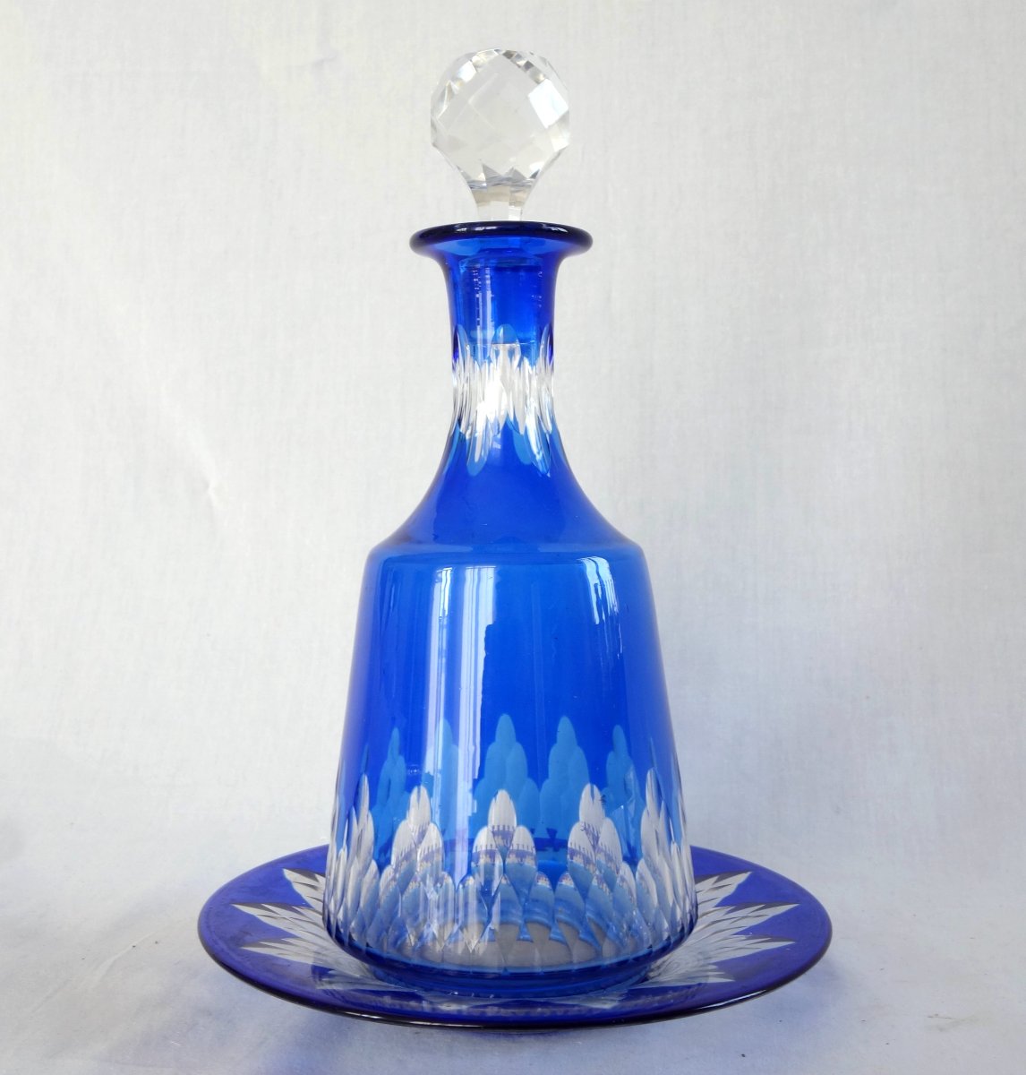 Baccarat Cut Crystal Carafe With Blue Lining And Saucer - Champigny Model-photo-5