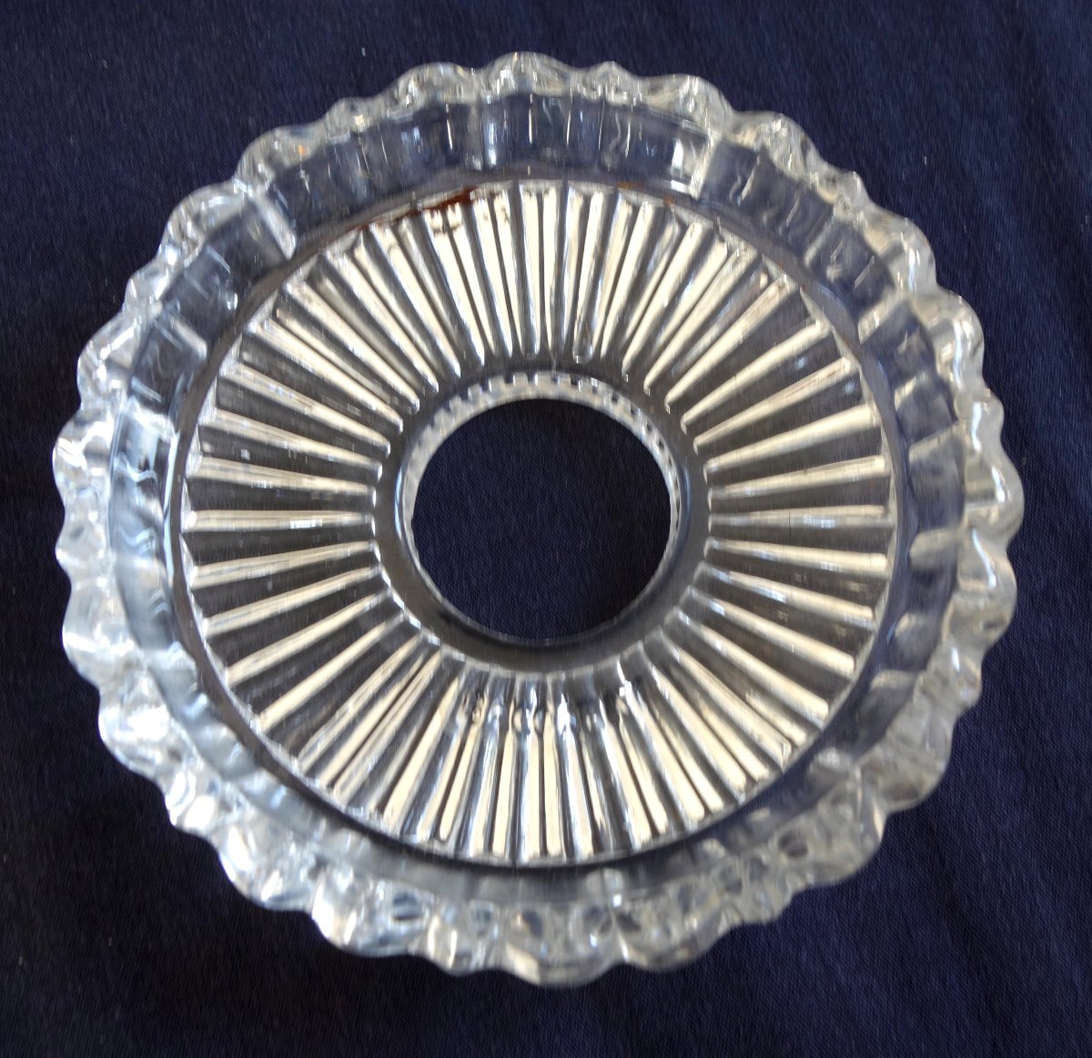 Baccarat : suite de 8 bobèches de lustre de style Louis XVI en cristal - signées - 19e siècle-photo-2