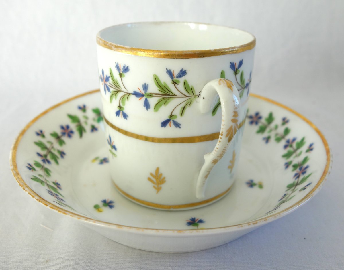 Manufacture du Duc d'Angoulême - Tasse litron aux Barbeaux en porcelaine XVIIIe signée-photo-1