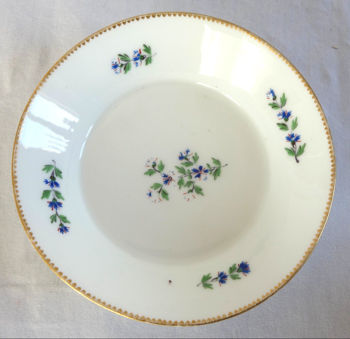 Manufacture du Duc d'Angoulême - Tasse litron aux Barbeaux en porcelaine XVIIIe signée-photo-2