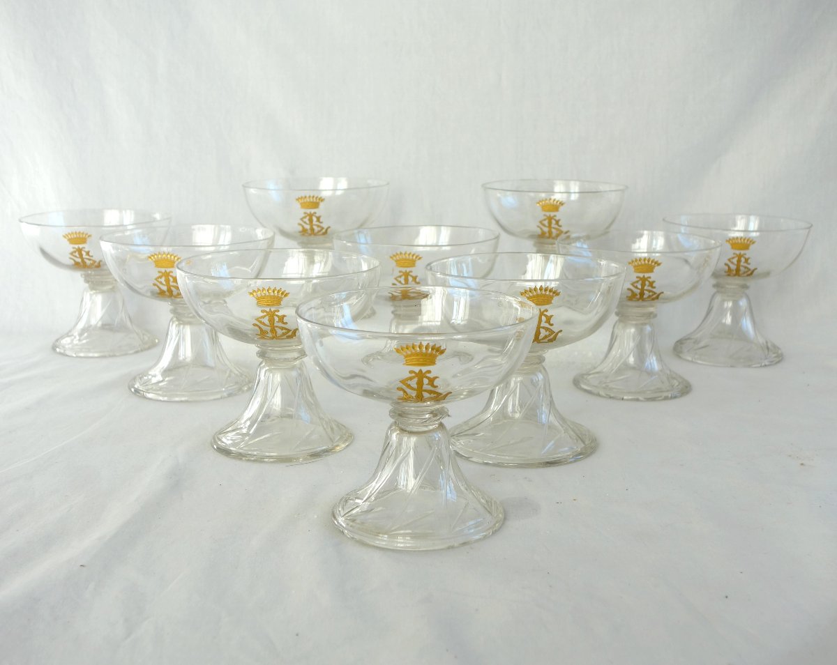 Saint Louis - Set Of 10 Cluny-style Champagne Flutes, Plain With Gold Engraving And A Count's Crown -photo-2