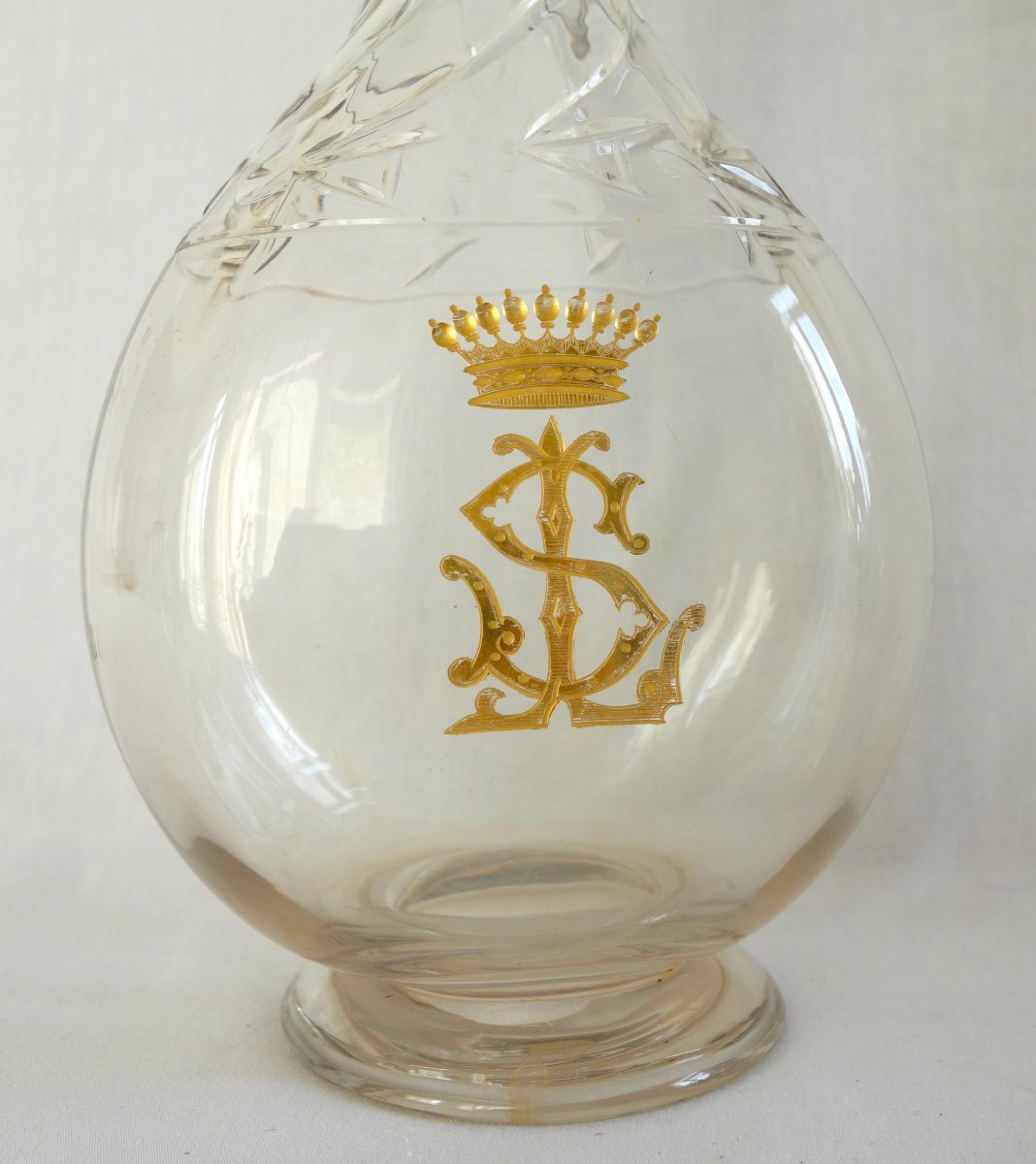 Saint Louis - Glassware Set For 8, 28 Pieces, Cluny Model, Plain With Gold Engraving Featuring A Count's Crown -photo-4