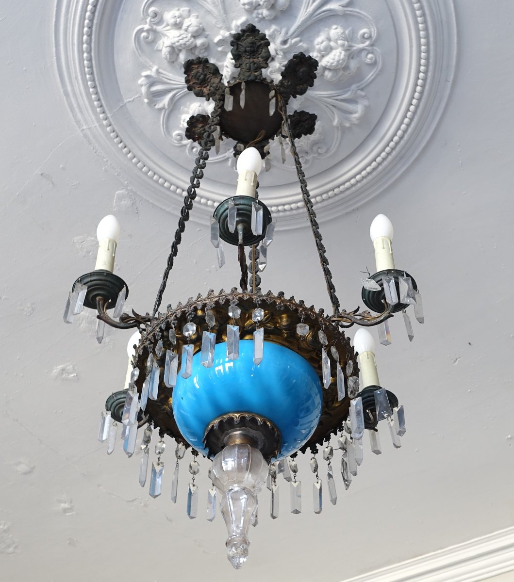 Baccarat - Napoleon III-era Crystal And Opaline Chandelier-photo-3