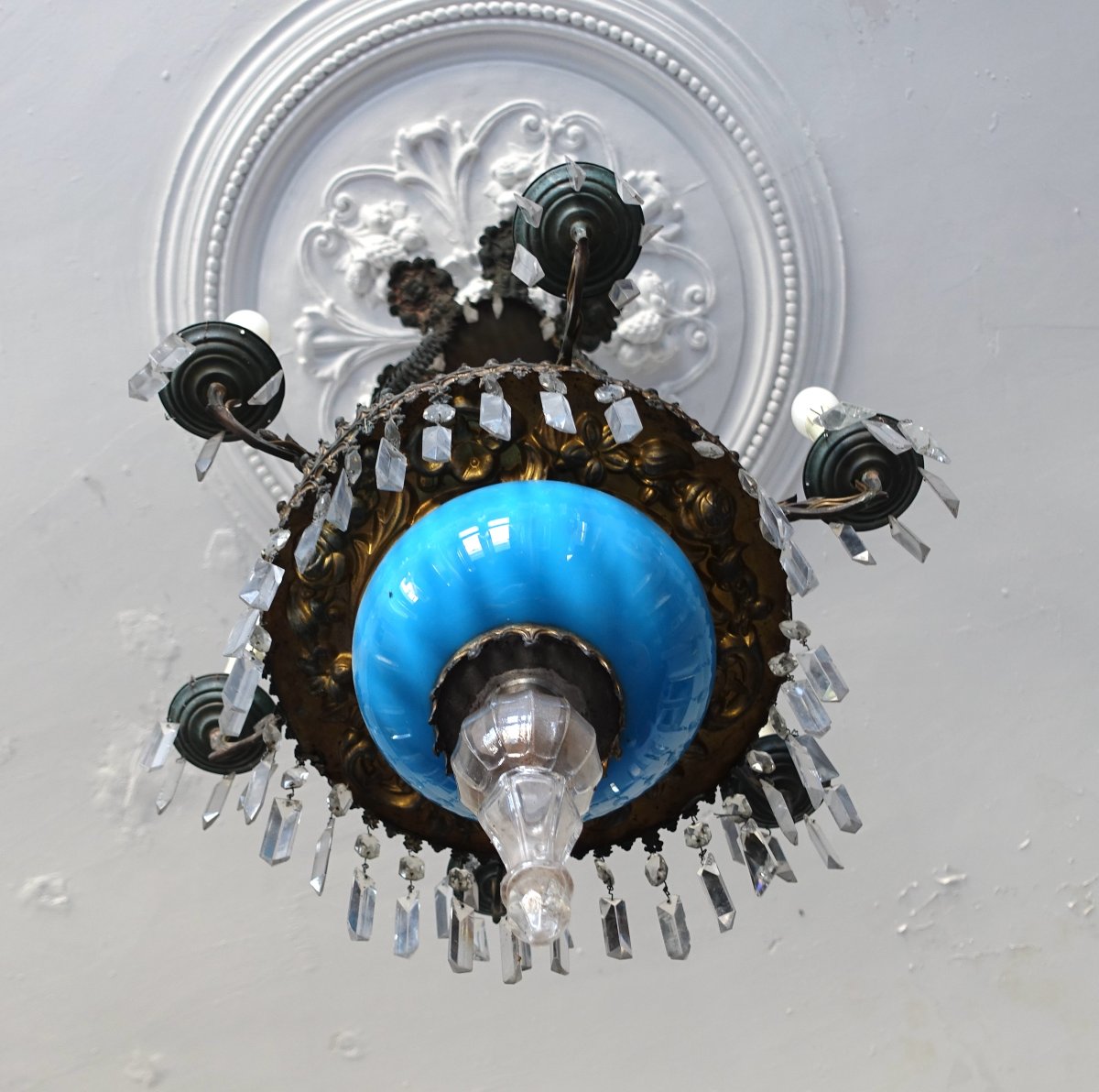 Baccarat - Napoleon III-era Crystal And Opaline Chandelier-photo-5