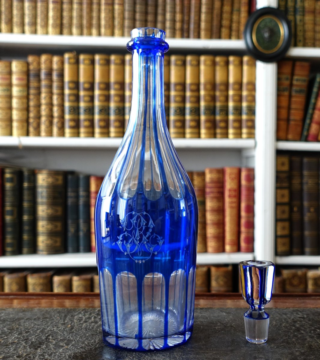 Baccarat - Decorative Crystal Carafe In The Shape Of A Bottle, With A Cobalt Blue Overlay - Monogram-photo-3