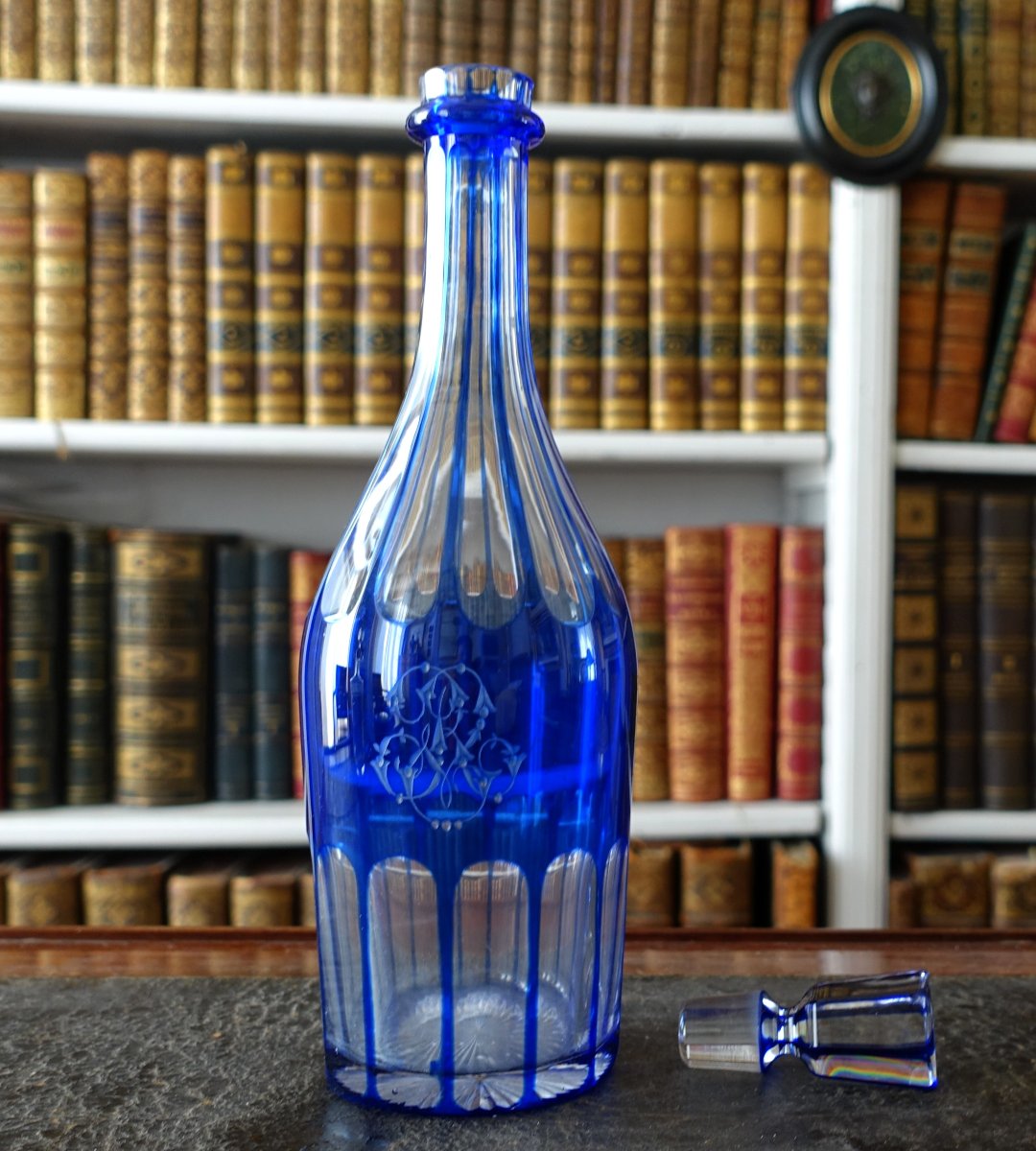Baccarat - Decorative Crystal Carafe In The Shape Of A Bottle, With A Cobalt Blue Overlay - Monogram-photo-4